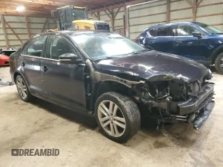 2016 Volkswagen Jetta Sedan 1.8T SEL with VIN 3VWL07AJ4GM419700, listed as a Copart auction lot 44953425 with 166,039 mi miles and Salvage Title. Bid and sale history available at carsss.com. Image 4.