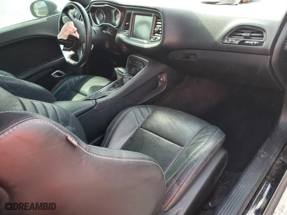 2015 Dodge Challenger SRT 392 with VIN 2C3CDZDJ3FH911330, listed as a Copart auction lot 58814644 with NaN miles and Salvage Title. Bid and sale history available at carsss.com. Image 8.