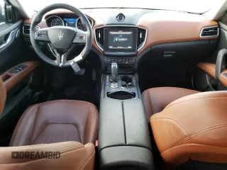 2019 Maserati Ghibli z VIN ZAM57XSA4K1315392, wystawiony jako Copart lot #67172684 z przebiegiem 30 544 mil mil oraz Szkody całkowita. Historia ofert i sprzedaży dostępna na DreamBid. Obrazek 8.