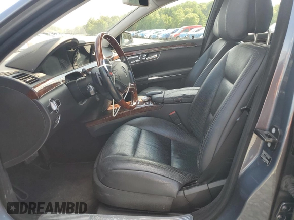 2010 Mercedes-Benz S 550 with VIN WDDNG8GB5AA309990, listed as a Copart auction lot 63498795 with 158,835 mi miles and Clean title. Bid and sale history available at DreamBid. Image 7.