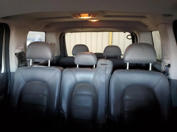 2003 Ford Explorer XLT with VIN 1FMZU73W93ZB53282, listed as a Copart auction lot 81364904 with 134,113 mi miles and Salvage title. Bid and sale history available at DreamBid. Image 10.