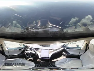 2013 Tesla Model S Performance с VIN 5YJSA1DP9DFP17832, выставлен на аукционе IAAI как лот 42444829 с пробегом 157 909 миль миль и . История ставок и продаж доступна на DreamBid. Изображение 19.