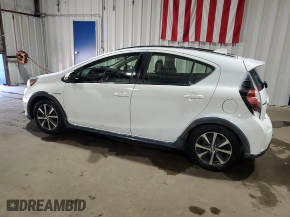 2018 Toyota Prius One with VIN JTDKDTB38J1615512, listed as a Copart auction lot 52892395 with 53,980 mi miles and Clean Title. Bid and sale history available at DreamBid. Image 2.