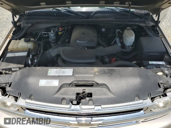 2004 Chevrolet Tahoe LT with VIN 1GNEC13Z84R196100, listed as a Copart auction lot 62810484 with 220,759 mi miles and Salvage Title. Bid and sale history available at carsss.com. Image 13.