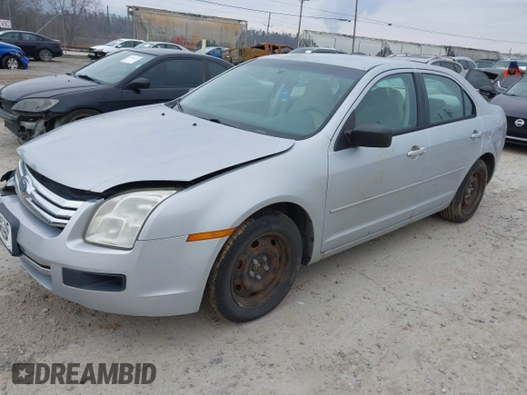 2006 Ford Fusion S with VIN 3FAFP06Z86R214910, listed as a IAAI auction lot 41491738 with 173,131 mi miles. Bid and sale history available at carsss.com. Image 2.