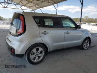 2019 Kia Soul z VIN KNDJN2A28K7002798, wystawiony jako Copart lot #49731045 z przebiegiem 71 223 mil mil oraz Szkoda całkowita • Salvage title. Historia ofert i sprzedaży dostępna na DreamBid. Obrazek 3.