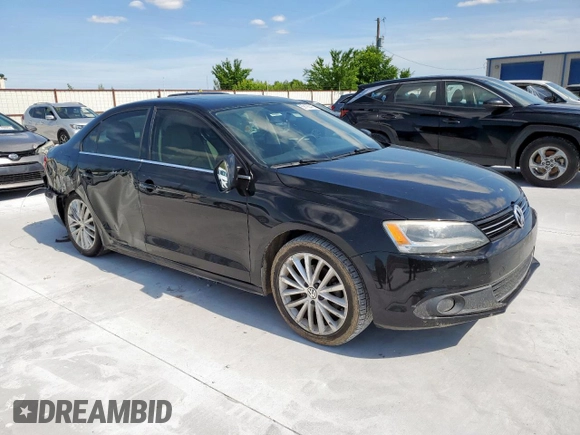 2013 Volkswagen Jetta TDI w/Premium with VIN 3VWLL7AJ7DM376862, listed as a Copart auction lot 59192445 with 163,224 mi miles and Salvage title. Bid and sale history available at DreamBid. Image 4.