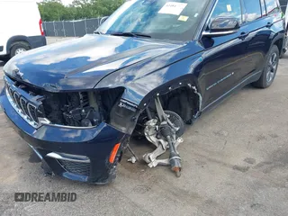 2024 Jeep Grand Cherokee with VIN 1C4RJYB63RC710199, listed as a IAAI auction lot 42484237 with 45,318 mi miles and . Bid and sale history available at DreamBid. Image 6.