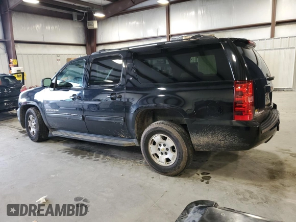 2014 Chevrolet Suburban LT with VIN 1GNSCJE01ER203892, listed as a Copart auction lot 45012795 with 183,901 mi miles and Salvage Title. Bid and sale history available at carsss.com. Image 2.