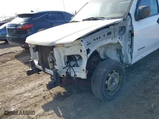 2005 Chevrolet Colorado LS Z71 with VIN 1GCDT196058151516, listed as a IAAI auction lot 41557625 with 214,045 mi miles. Bid and sale history available at carsss.com. Image 6.