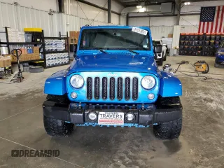 2015 Jeep Wrangler Unlimited Sahara with VIN 1C4BJWEG2FL727095, listed as a Copart auction lot 55088245 with 102,488 mi miles and Clean title. Bid and sale history available at DreamBid. Image 5.