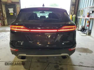 2016 Lincoln MKC Select z VIN 5LMCJ2D9XGUJ31639, wystawiony jako Copart lot #62773445 z przebiegiem 75 461 mil mil oraz Szkoda całkowita • Salvage title. Historia ofert i sprzedaży dostępna na DreamBid. Obrazek 6.