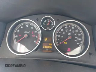 2008 Saturn Astra XE z VIN W08AR671885079680, wystawiony jako IAAI lot #41825980 z przebiegiem 30 036 mil mil oraz . Historia ofert i sprzedaży dostępna na DreamBid. Obrazek 7.