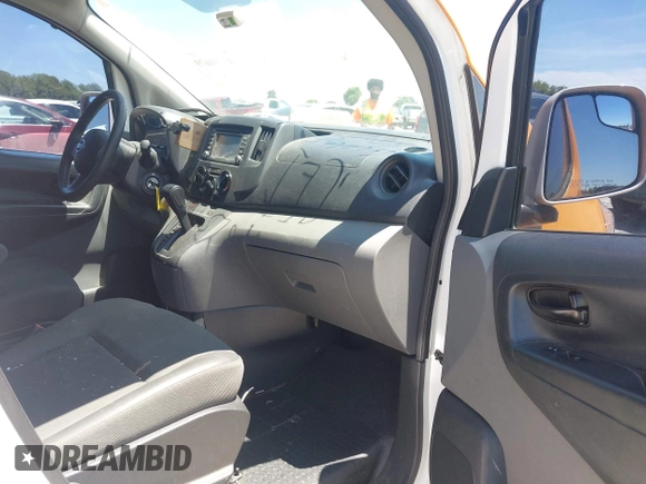 2017 Nissan NV200 SV с VIN 3N6CM0KN1HK721262, выставлен на аукционе IAAI как лот 42251679 с пробегом 177 939 миль миль и . История ставок и продаж доступна на DreamBid. Изображение 5.