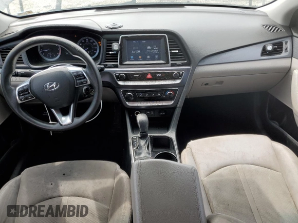 2018 Hyundai Sonata SE z VIN 5NPE24AF9JH620845, wystawiony jako Copart lot #55620115 z przebiegiem 185 229 mil mil oraz Szkoda całkowita • Salvage title. Historia ofert i sprzedaży dostępna na DreamBid. Obrazek 8.