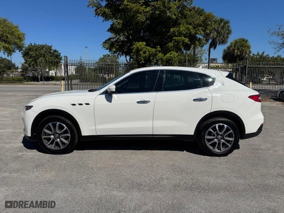 2018 Maserati Levante with VIN ZN661XUA2JX289425, listed as a Copart auction lot 47286635 with NaN miles and Non Repairable. Bid and sale history available at carsss.com. Image 12.