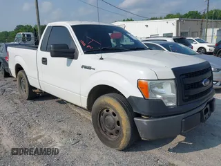 2013 Ford F-150 XL с VIN 1FTMF1CM6DFC50916, выставлен на аукционе IAAI как лот 42417092 с пробегом 274 435 миль миль и . История ставок и продаж доступна на DreamBid. Изображение 1.