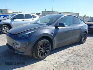 2023 Tesla Model Y Long Range with VIN 7SAYGDEE1PA203937, listed as a IAAI auction lot 41814421 with 9,138 mi miles. Bid and sale history available at carsss.com. Image 16.