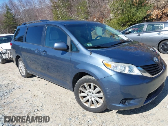 2014 Toyota Sienna LE with VIN 5TDJK3DC4ES087457, listed as a IAAI auction lot 41773128 with 103,993 mi miles and . Bid and sale history available at DreamBid. Image 1.