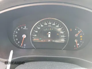 2018 Kia Sorento EX with VIN 5XYPHDA54JG345505, listed as a Copart auction lot 49640365 with 231,123 mi miles and Salvage Title. Bid and sale history available at carsss.com. Image 9.