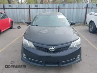 2012 Toyota Camry SE with VIN 4T1BK1FK6CU521590, listed as a IAAI auction lot 42035845 with 276,531 mi miles. Bid and sale history available at carsss.com. Image 12.