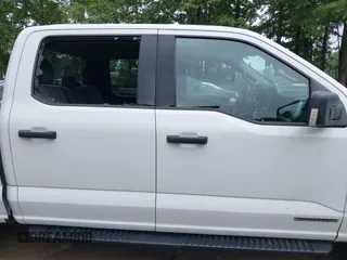 2021 Ford F-150 XL with VIN 1FTFW1ED3MFC37398, listed as a IAAI auction lot 42547006 with 194,971 mi miles and . Bid and sale history available at DreamBid. Image 13.