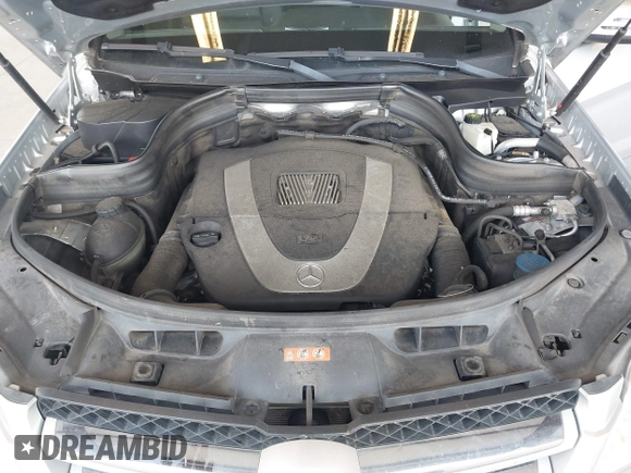 2010 Mercedes-Benz GLK 350 z VIN WDCGG8HB8AF485186, wystawiony jako IAAI lot #42238923 z przebiegiem 119 666 mil mil oraz . Historia ofert i sprzedaży dostępna na DreamBid. Obrazek 10.
