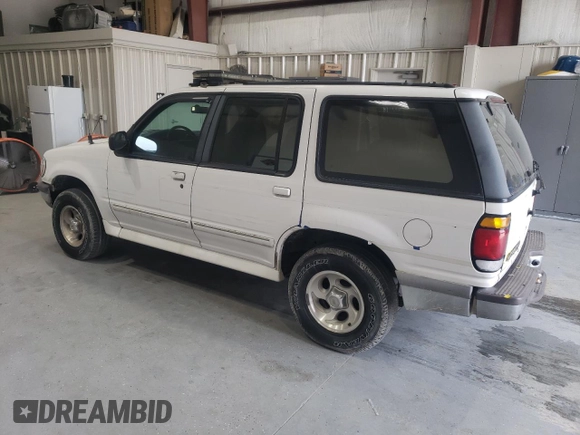 1997 Ford Explorer XL with VIN 1FMDU34X3VUA63362, listed as a Copart auction lot 58449245 with 252,903 mi miles and Clean title. Bid and sale history available at DreamBid. Image 2.