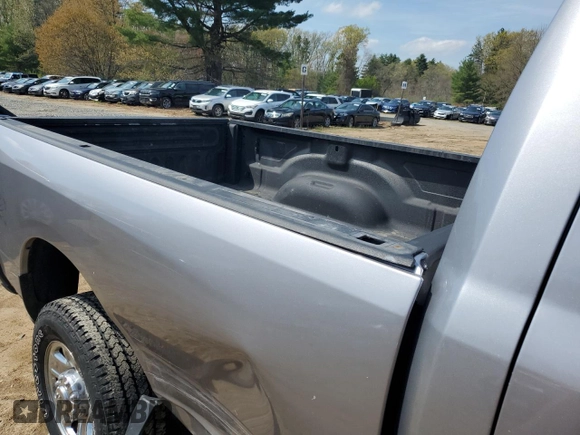 2022 Ram 2500 Tradesman with VIN 3C6MR5AJ6NG418830, listed as a Copart auction lot 55725515 with 27,887 mi miles and Salvage title. Bid and sale history available at DreamBid. Image 10.