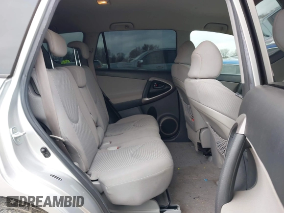 2008 Toyota RAV4 Ltd with VIN JTMZK31V386015551, listed as a IAAI auction lot 41511256 with 188,158 mi miles. Bid and sale history available at carsss.com. Image 8.