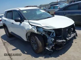 2023 Nissan Rogue S z VIN 5N1BT3AA0PC906114, wystawiony jako IAAI lot #42448651 z przebiegiem 47 260 mil mil oraz . Historia ofert i sprzedaży dostępna na DreamBid. Obrazek 1.