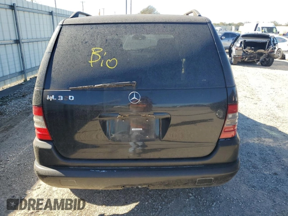 1999 Mercedes-Benz M 320/430/500 z VIN 4JGAB54EXXA123757, wystawiony jako Copart lot #81432384 z przebiegiem 135 174 mil mil oraz Czysty tytuł • Clean title. Historia ofert i sprzedaży dostępna na DreamBid. Obrazek 6.