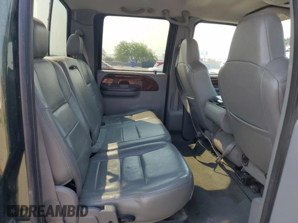 2004 Ford Super Duty F-250 XL with VIN 1FTNW21P94ED89516, listed as a Copart auction lot 70998904 with 351,625 mi miles and Salvage Title. Bid and sale history available at carsss.com. Image 10.