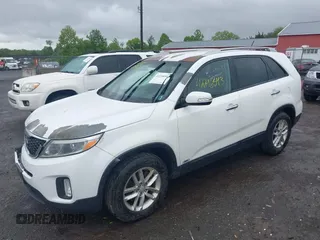 2015 Kia Sorento LX with VIN 5XYKTCA63FG586054, listed as a IAAI auction lot 42246543 with 159,427 mi miles and . Bid and sale history available at DreamBid. Image 17.
