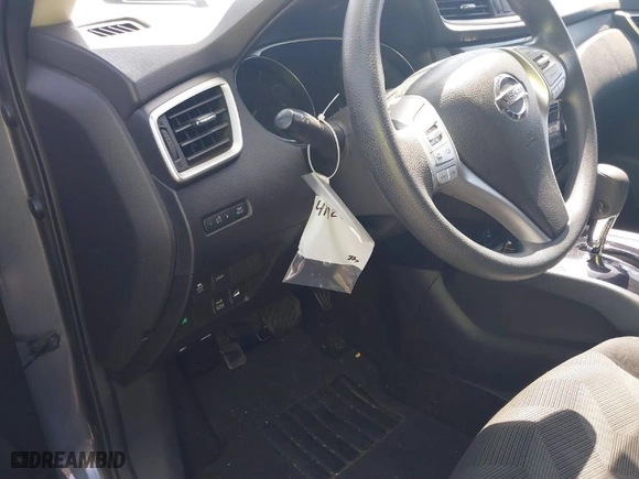 2015 Nissan Rogue SV with VIN 5N1AT2MK7FC770007, listed as a IAAI auction lot 41923287 with 111,034 mi miles. Bid and sale history available at carsss.com. Image 19.
