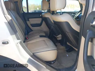2006 Hummer H3 with VIN 5GTDN136568208970, listed as a IAAI auction lot 42142290 with 194,677 mi miles. Bid and sale history available at carsss.com. Image 8.