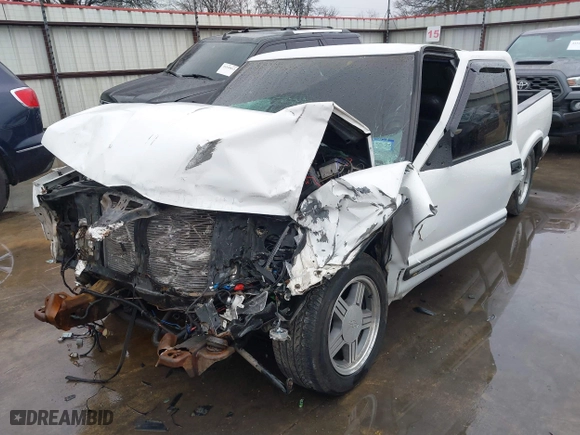 1998 Chevrolet S-10 LS with VIN 1GCCS19X2W8244465, listed as a IAAI auction lot 41546730 with 1 mi miles. Bid and sale history available at carsss.com. Image 22.