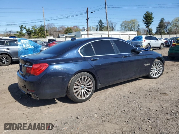 2011 BMW 7 Series 750i xDrive с VIN WBAKC6C59BC394610, выставлен на аукционе Copart как лот 52459035 с пробегом 171 581 миль миль и Списание • Salvage title. История ставок и продаж доступна на DreamBid. Изображение 3.