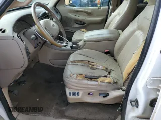 2002 Ford Expedition Eddie Bauer with VIN 1FMRU17L72LA11527, listed as a Copart auction lot 49456755 with 293,940 mi miles and Salvage title. Bid and sale history available at DreamBid. Image 7.