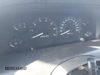 2002 Jeep Grand Cherokee Laredo with VIN 1J4GX48S62C310060, listed as a IAAI auction lot 42546172 with Not provided miles and . Bid and sale history available at DreamBid. Image 7.