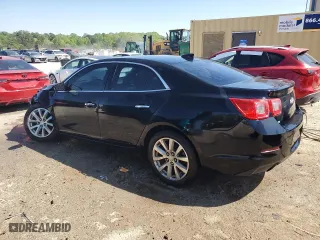 2016 Chevrolet Malibu Limited LTZ with VIN 1G11E5SA5GU119537, listed as a Copart auction lot 52004155 with 117,809 mi miles and Clean Title. Bid and sale history available at carsss.com. Image 2.
