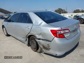2012 Toyota Camry L z VIN 4T1BF1FKXCU009416, wystawiony jako IAAI lot #42136155 z przebiegiem 222 244 mil mil oraz . Historia ofert i sprzedaży dostępna na DreamBid. Obrazek 3.