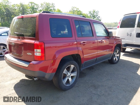 2017 Jeep Patriot High Altitude with VIN 1C4NJRFB2HD179288, listed as a IAAI auction lot 42185295 with 185,854 mi miles. Bid and sale history available at carsss.com. Image 4.