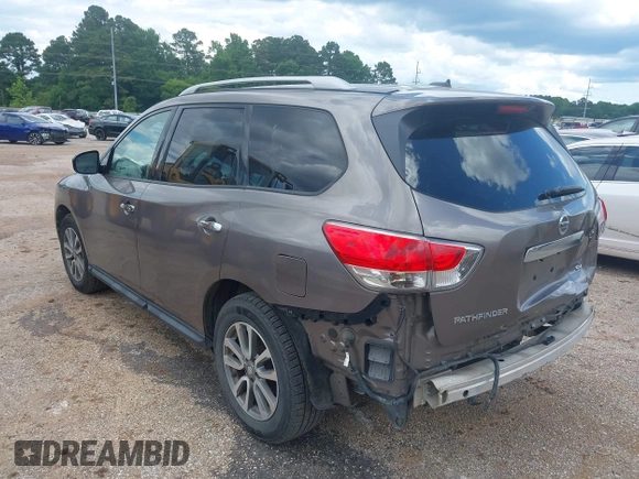 2014 Nissan Pathfinder SL with VIN 5N1AR2MN2EC626243, listed as a IAAI auction lot 42245501 with 146,367 mi miles and . Bid and sale history available at DreamBid. Image 3.