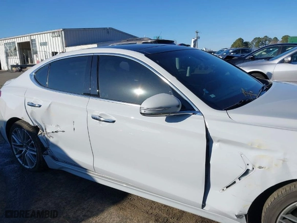 2021 Genesis G70 2.0T with VIN KMTG34LA6MU075190, listed as a IAAI auction lot 41474675 with 72,743 mi miles. Bid and sale history available at carsss.com. Image 13.