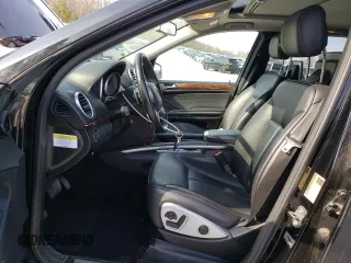2012 Mercedes-Benz GL 450 z VIN 4JGBF7BE3CA766209, wystawiony jako Copart lot #50601775 z przebiegiem 200 390 mil mil oraz Czysty tytuł • Clean title. Historia ofert i sprzedaży dostępna na DreamBid. Obrazek 7.