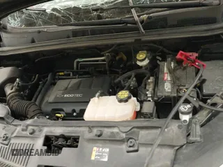 2018 Chevrolet Trax Premier с VIN KL7CJRSB7JB666157, выставлен на аукционе IAAI как лот 41963910 с пробегом 70 648 миль миль и . История ставок и продаж доступна на DreamBid. Изображение 20.