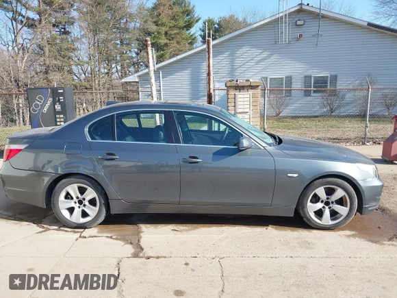 2004 BMW 5 Series 530i z VIN WBANA735X4B066047, wystawiony jako IAAI lot #41791005 z przebiegiem 147 534 mil mil oraz . Historia ofert i sprzedaży dostępna na DreamBid. Obrazek 14.