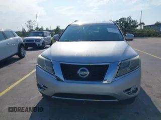 2015 Nissan Pathfinder SL with VIN 5N1AR2MNXFC617601, listed as a IAAI auction lot 42335005 with 121,903 mi miles and . Bid and sale history available at DreamBid. Image 13.