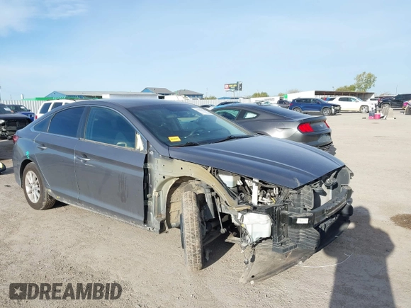 2019 Hyundai Sonata SE with VIN 5NPE24AF0KH774328, listed as a IAAI auction lot 41083370 with 84,196 mi miles and . Bid and sale history available at carsss.com. Image 6.